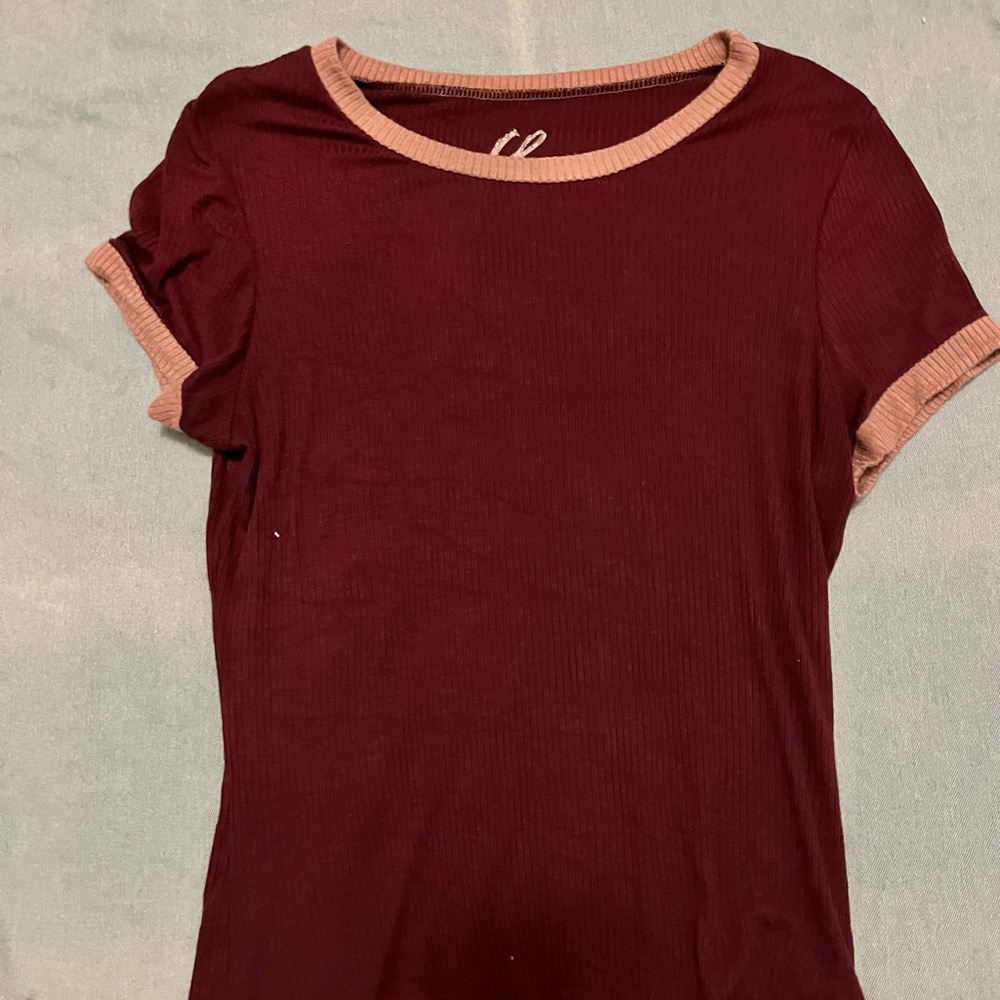 Red tee